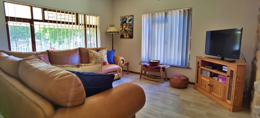 4 Bedroom Property for Sale in Hartenbos Central Western Cape